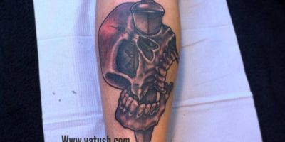 Skull Dagger Tattoo